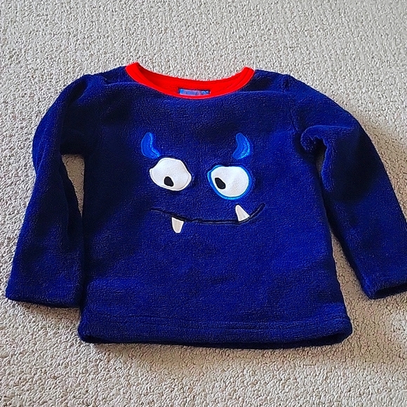 Thick fleece PJ set, Size 3-4yrs - Picture 3 of 5